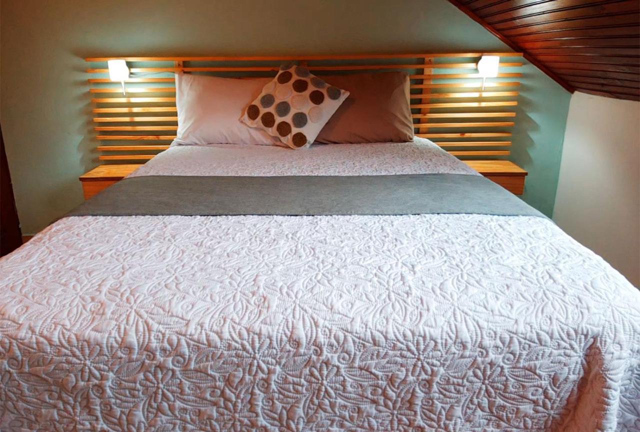 אסקזו Trebol Amarillo Bed & Breakfast מראה חיצוני תמונה