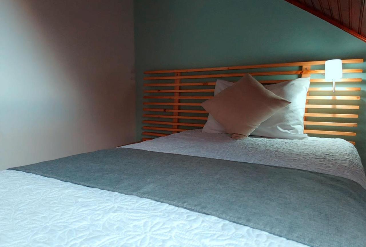 אסקזו Trebol Amarillo Bed & Breakfast מראה חיצוני תמונה